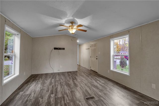 2 Pebbleridge Drive, Ridgeway, NY 14103