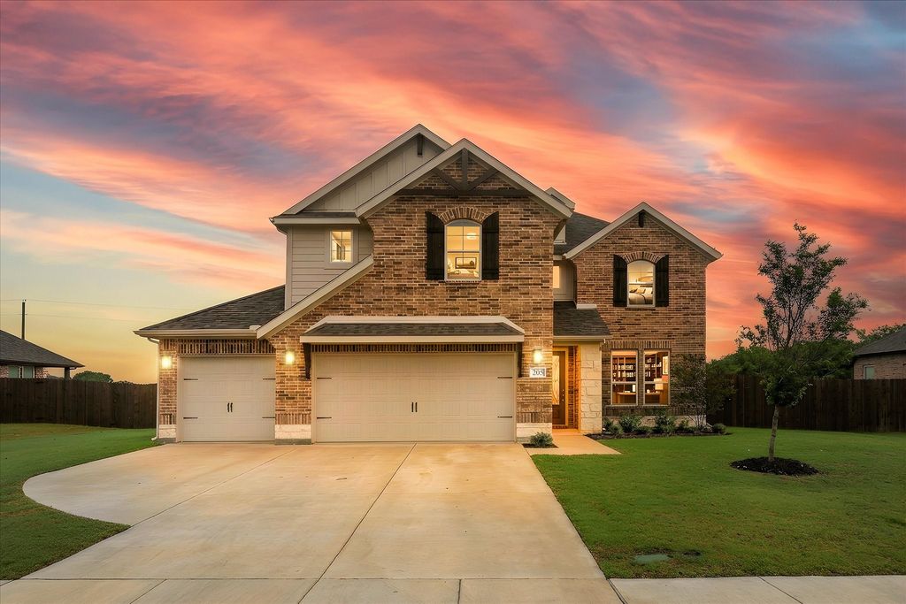 205 Pilot Drive, Caddo Mills, TX 75135