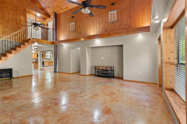 20476 Sullivan Road, New Caney, TX 77357