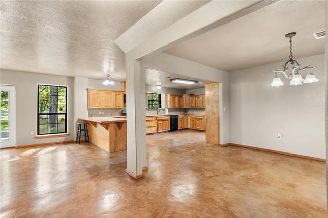 20476 Sullivan Road, New Caney, TX 77357