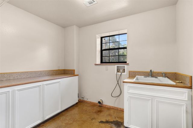 20476 Sullivan Road, New Caney, TX 77357