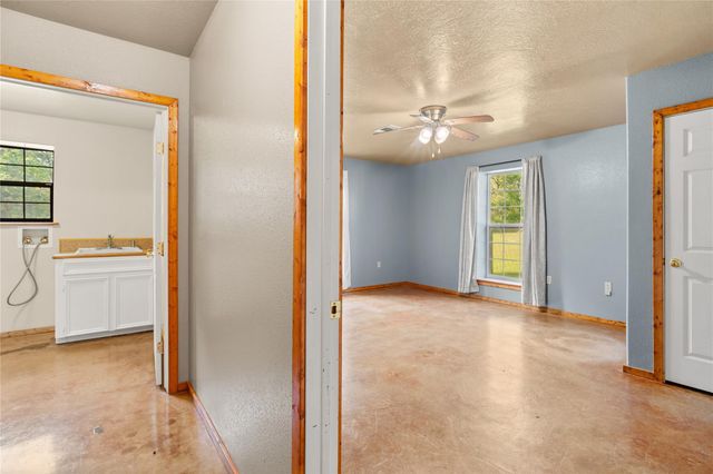 20476 Sullivan Road, New Caney, TX 77357