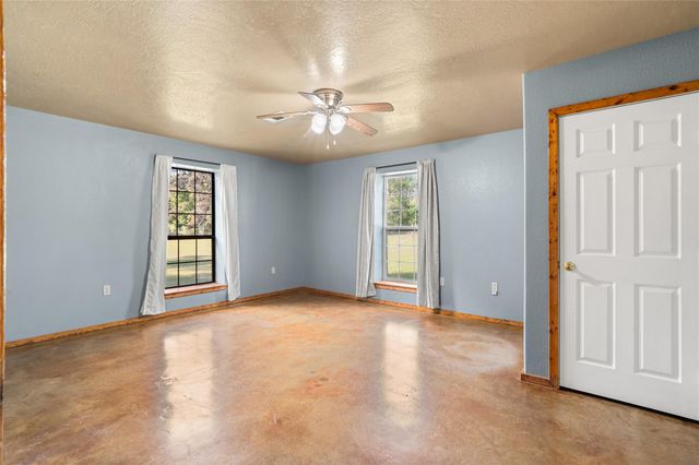 20476 Sullivan Road, New Caney, TX 77357