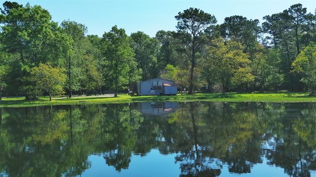 20476 Sullivan Road, New Caney, TX 77357