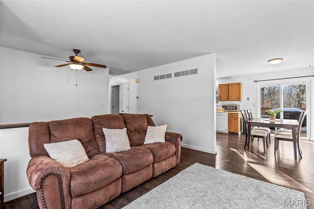 1900 Chippendale Lane, Imperial, MO 63052