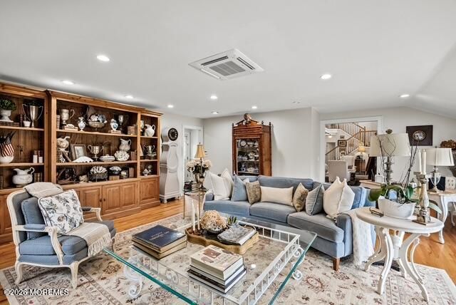 117 Burlington Path Road, Cream Ridge, NJ 08514