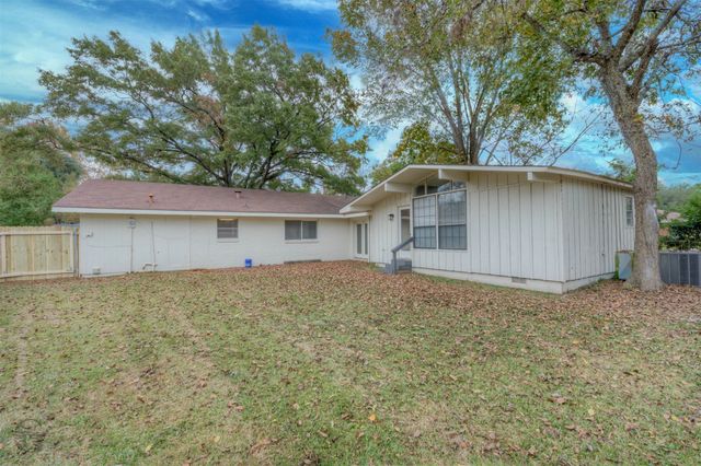 3415 Reily Lane, Shreveport, LA 71105