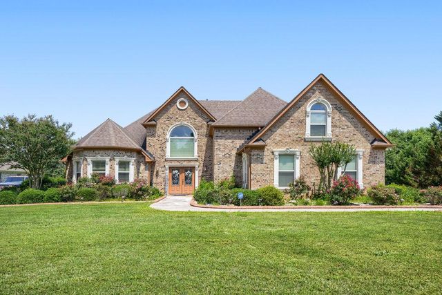 345 Masters Club Boulevard, Hampton, GA 30228
