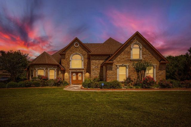 345 Masters Club Boulevard, Hampton, GA 30228