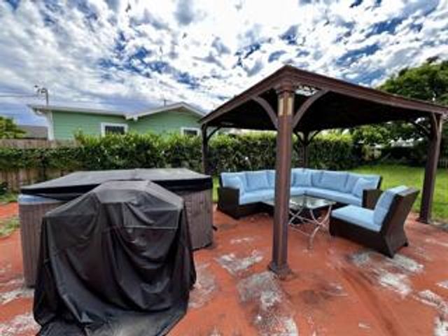 520 P Street, West Palm Beach, FL 33401