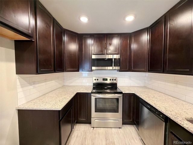 6107 Summit Peak Ct 105, Erie, CO 80516