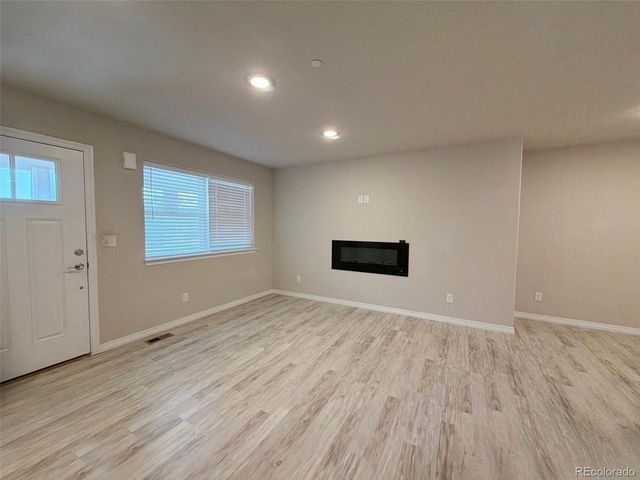 6107 Summit Peak Ct 105, Erie, CO 80516