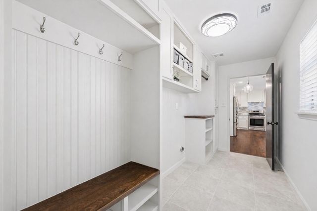 10219 Barwood Drive, Houston, TX 77043