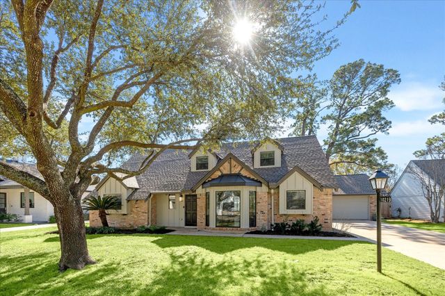 10219 Barwood Drive, Houston, TX 77043