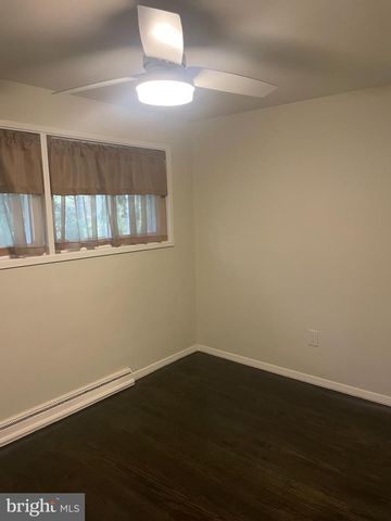 54 WAR TROPHY LN, Media, PA 19063