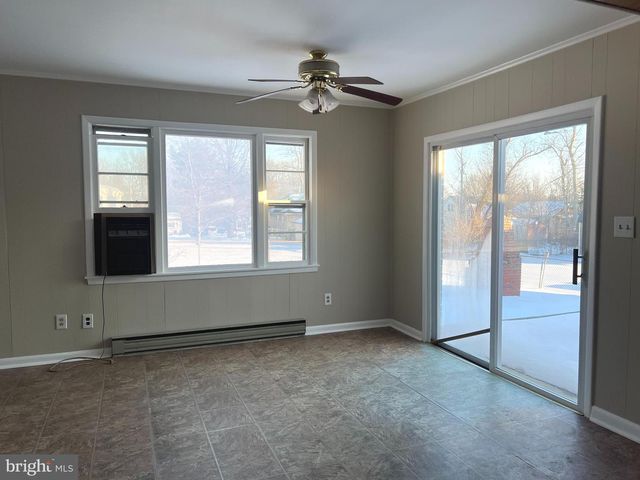 69 BAKER ST, Aberdeen, MD 21001