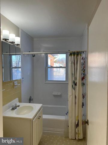 69 BAKER ST, Aberdeen, MD 21001