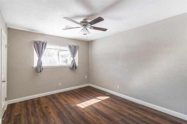 8419 Sharpview Drive, Houston, TX 77036