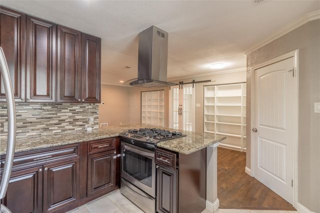 8419 Sharpview Drive, Houston, TX 77036