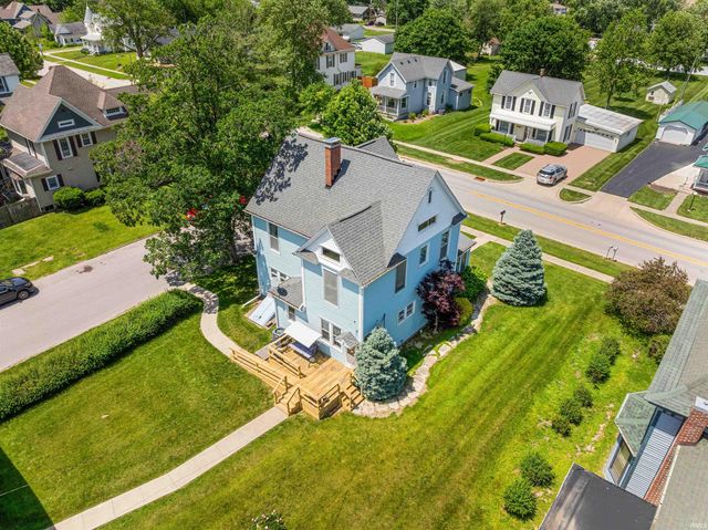 601 E 3rd Street, Brookston, IN 47923