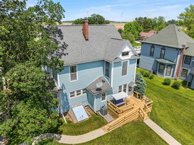 601 E 3rd Street, Brookston, IN 47923