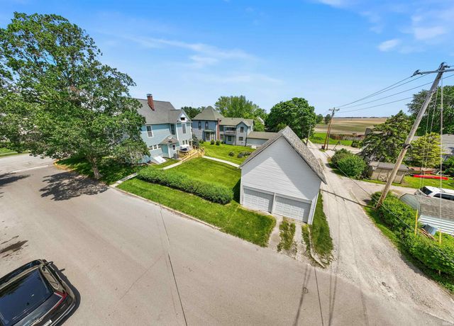 601 E 3rd Street, Brookston, IN 47923