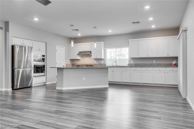 7177 West Camero Avenue, Las Vegas, NV 89113