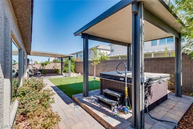 7177 West Camero Avenue, Las Vegas, NV 89113