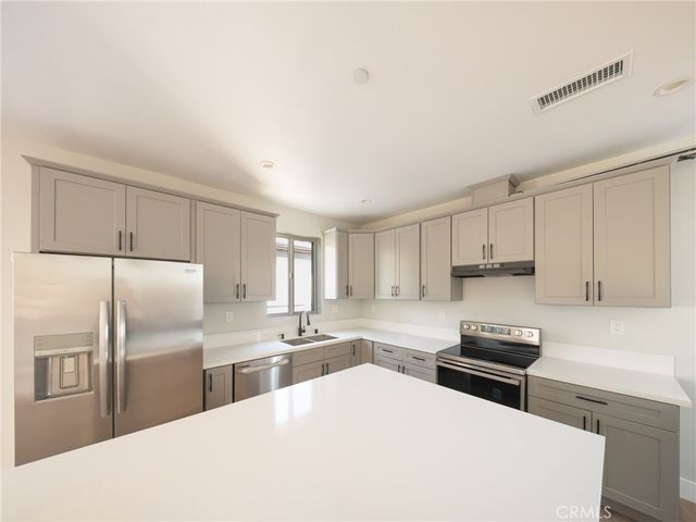 4960 Downing, Baldwin Park, CA 91706