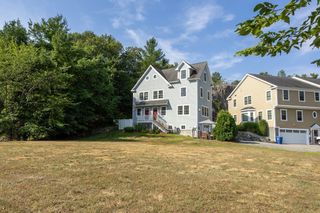 2 Gates Lane A, Wakefield, MA 01880