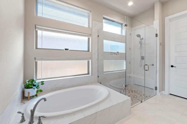 754 Whitetail DR, Round Rock, TX 78681