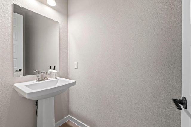 754 Whitetail DR, Round Rock, TX 78681