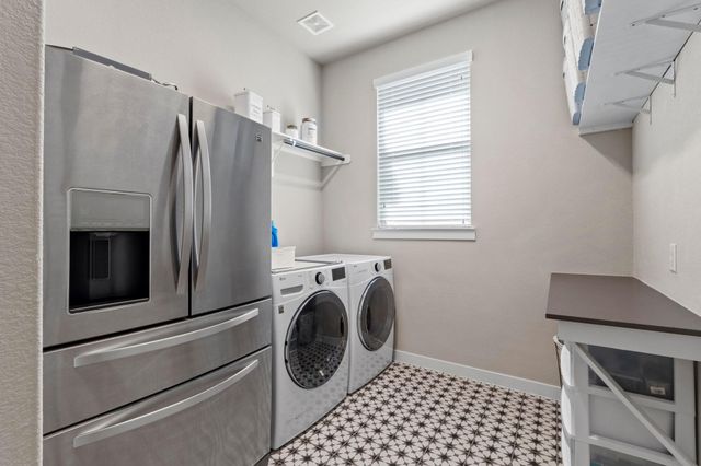 754 Whitetail DR, Round Rock, TX 78681