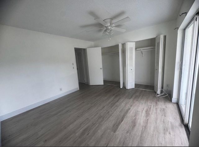 178 Cambridge H H, West Palm Beach, FL 33417