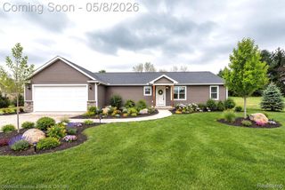 233 Norlynn Drive, Oceola Township, MI 48843