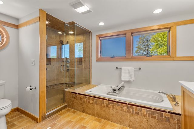 285 Fairmount Ave, Boston, MA 02136