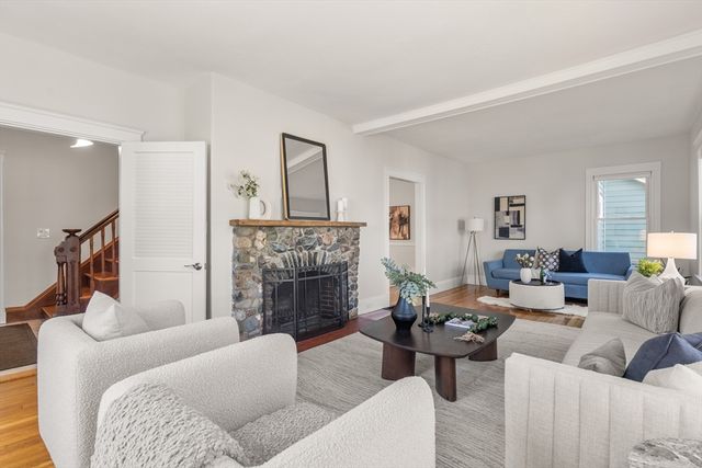 285 Fairmount Ave, Boston, MA 02136