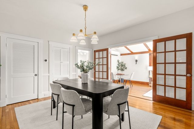 285 Fairmount Ave, Boston, MA 02136