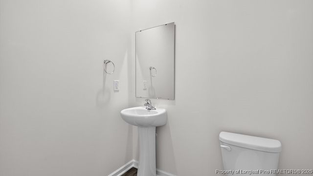 1026 Misty Creek Drive, Aberdeen, NC 28315