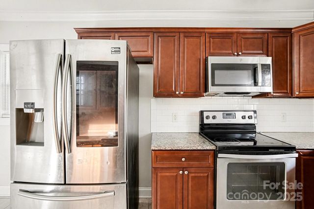 406 S Catawba Street, Lancaster, SC 29720