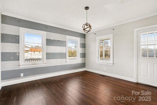 406 S Catawba Street, Lancaster, SC 29720