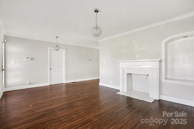 406 S Catawba Street, Lancaster, SC 29720