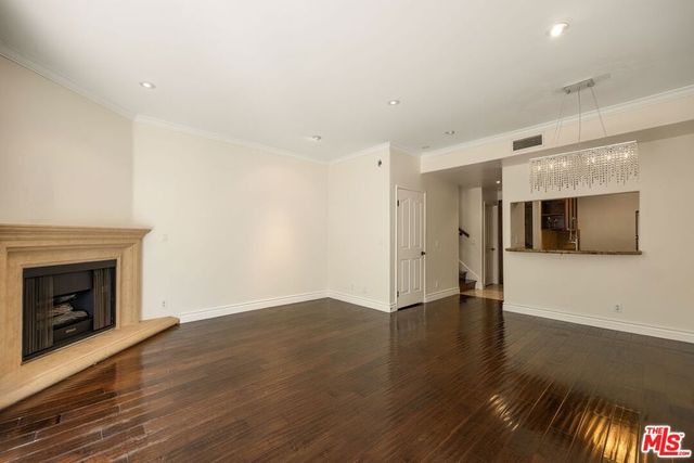 4128 Whitsett Avenue 107, Studio City, CA 91604