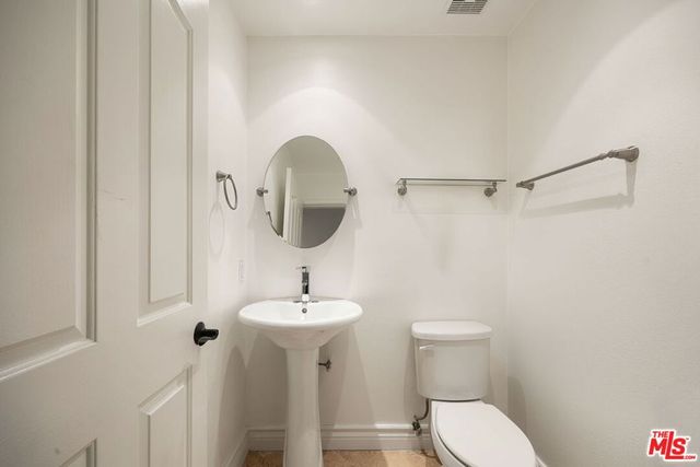 4128 Whitsett Avenue 107, Studio City, CA 91604