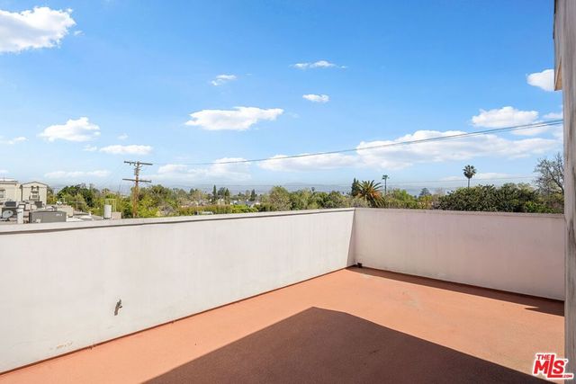 4128 Whitsett Avenue 107, Studio City, CA 91604