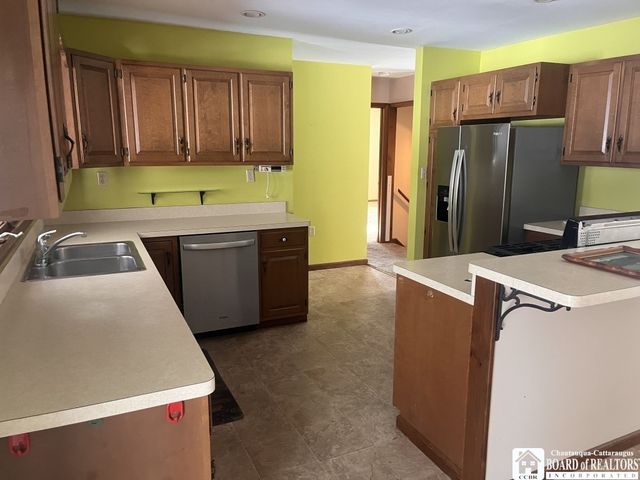 5550 Route 474, Harmony, NY 14710