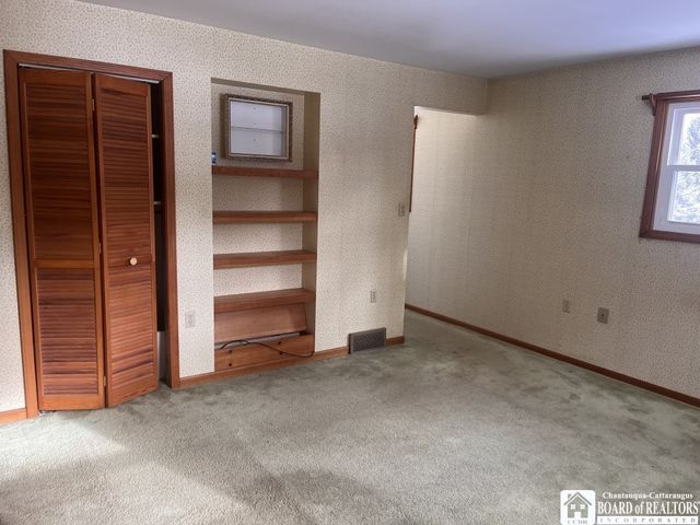 5550 Route 474, Harmony, NY 14710