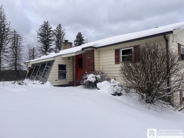 5550 Route 474, Harmony, NY 14710
