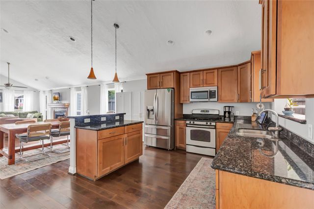610 Maryland Street, Liberty, TX 77575