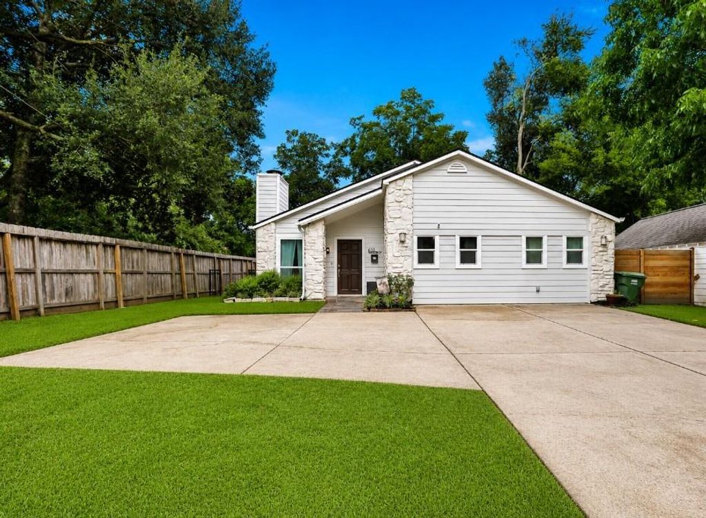 610 Maryland Street, Liberty, TX 77575